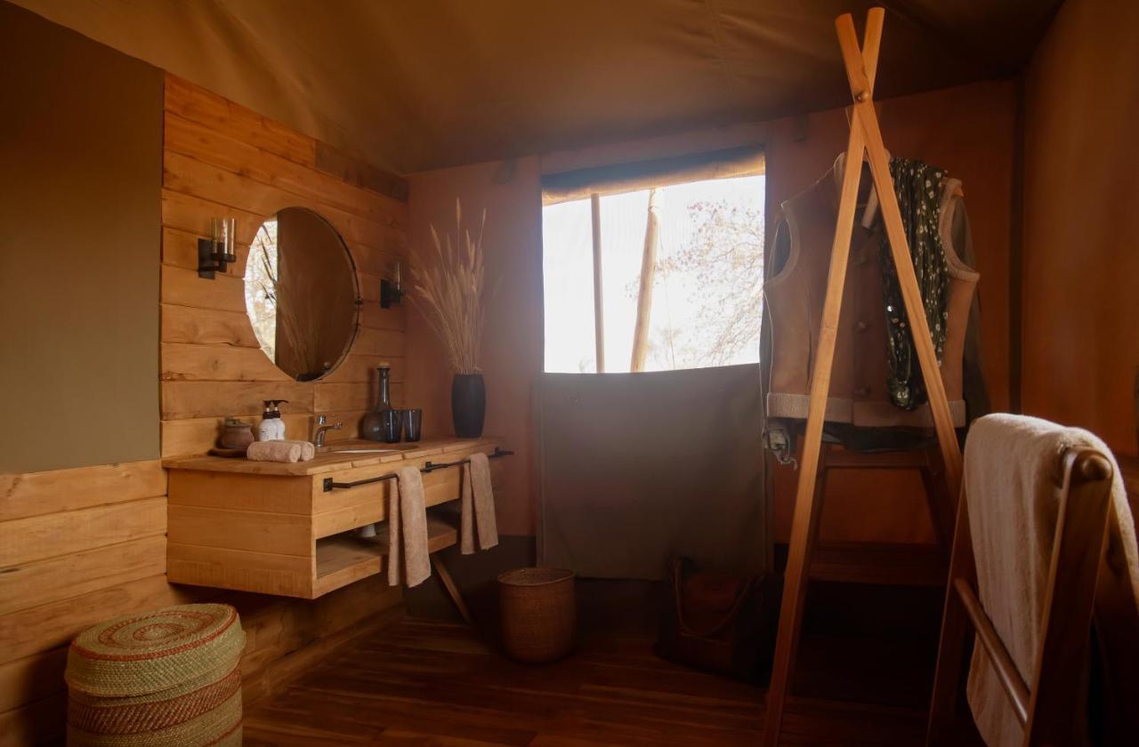 Olkeri Camp Ξενοδοχείο Olmotoni Εξωτερικό φωτογραφία